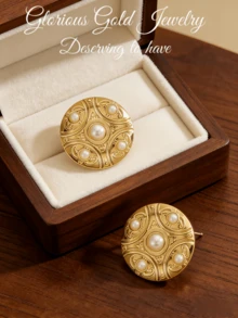 Botón de costura de metal dorado con asa, con perla falsa y patrón retro esmaltado. Adecuado para usar en varias ocasiones. Un regalo para mamá en el Día de la Madre. - Multicolor - Ver 2