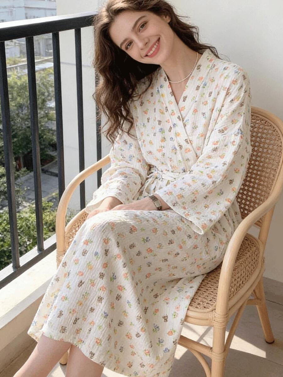 轻盈春夏睡袍/睡衣，花卉泰迪熊印花柔软睡袍/和服，简约欧式风格，长袖V领，带口袋，舒适的女士家居睡袍，适合春、夏、秋季，居家、浴室穿着，送给女儿/家人的最佳生日礼物