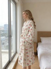 Lightweight Spring/Summer Robe/Sleepwear, Cherry And Bear Pattern Lightweight Robe/Kimono, Minimalist European Style, Long Sleeve, V-Neck, With Pockets, Comfortable Women's Loungewear Robe, Suitable For Spring, Summer, Autumn, Home, Bathroom, Best Gift For Daughter/Family Birthday - As Shown In the Figure - View 5