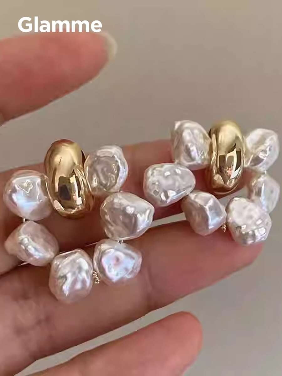 Khuyên tai thời trang bằng kim loại dành cho nữ, phù hợp để đeo hàng ngày. - trắng - Xem 1