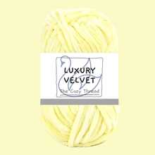 1包高品质雪尼尔纱线，适合编织毛衣、外套、围巾、帽子、玩偶、包包，也适合钩编和棒编，适合初学者，100%涤纶材质 - 多色 - 查看 37