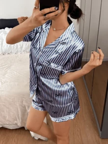 Dreamivo Bộ đồ ngủ ngắn tay và quần short kẻ sọc với nơ thắt cổ dành cho nữ - Màu tím - Xem 3