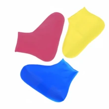 1 đôi bọc giày chống thấm nước bằng cao su latex, dùng ngoài trời, chống mưa, chống trơn trượt, độ đàn hồi cao và chống mài mòn, dễ mang vào và tháo ra, có thể gấp gọn và mang theo, mềm mại và dễ cất giữ, bọc giày đi mưa kích thước bỏ túi với thiết kế đế chống trơn trượt, thích hợp cho cắm trại, đạp xe, leo núi, chạy bộ, dùng được cho cả nam và nữ, dễ vệ sinh, phụ kiện ngoài trời thiết yếu. - Nhiều màu - Xem 7