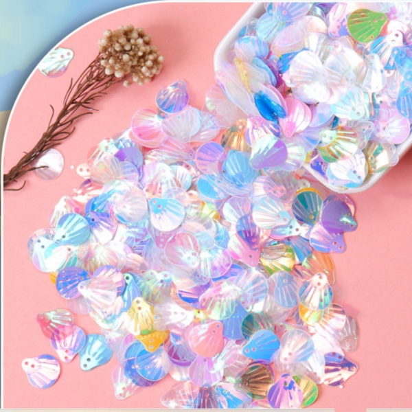 13mm Lentejuelas de escamas de pez transparentes brillantes con doble orificio, decoración DIY para ropa, vestidos de novia, bolsos y talla grande