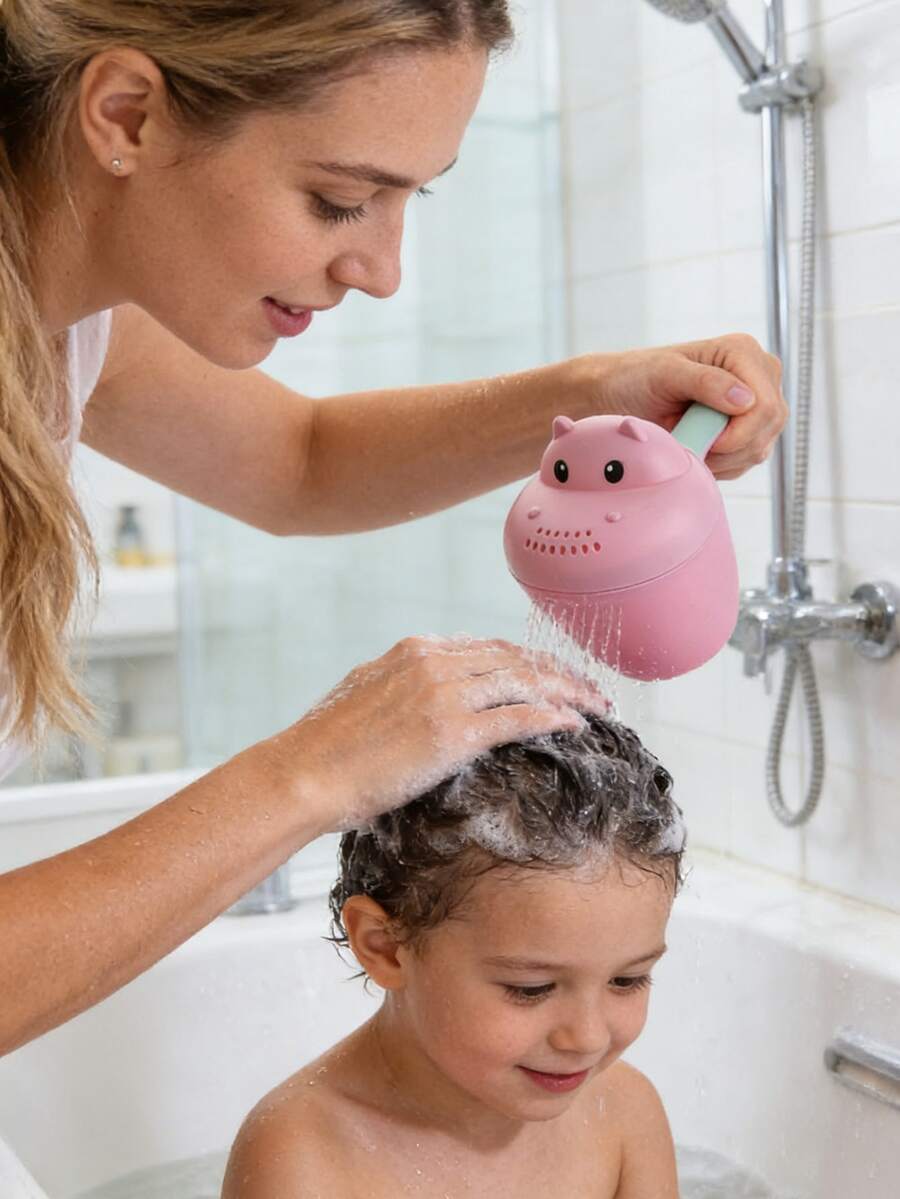 1 cái cốc nhựa hình hà mã để rửa mặt khi tắm cho bé, dùng để gội đầu và tắm cho bé. - Nhiều màu - Xem 1