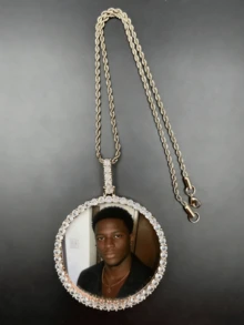 Customized Large Round Frame Photo Pendant Necklace, Brass & Zirconia Sparkling, DIY Photo, Hip Hop Daily Wear Jewelry, With 50cm Twisted Chain Gift, Silver, Stylish, Colorful, Vintage, Simple, Unisex, Casual, Cuties, Custom, Personalized, Unique, Ideal Gifts For Him, Middle School Students, High School Senior High School Students, College Students, University Students, Freshman, Sophomore, Underclassmen,Chic Autumn - 彩色 - 查看 5