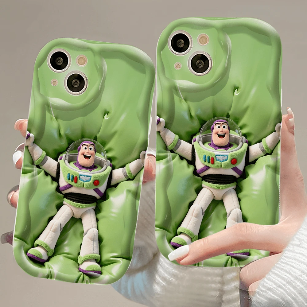Disney. What Plush Woody And Buzz Lightyear Patterned Phone Case Featuring An Iconic Space Explorer Design. Compatible With IPhone 17, 16, 15, 14, 13, 12, And 11 Pro Models. Made Of Flexible TPU With Shockproof Protection. Perfect As A Gift For Family, Friends, Birthdays, Holidays, And Special Occasions. - 白色 - 查看 1
