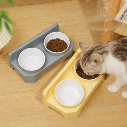 1个随机颜色猫碗，猫粮碗，倾斜防溅宠物喂食器和水碗，防倾倒狗碗
