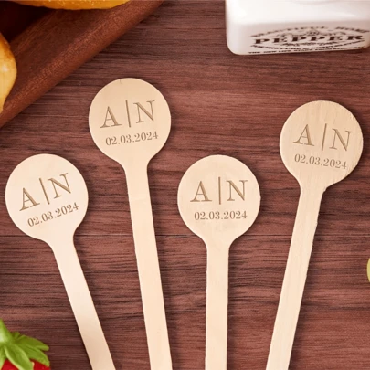 Que khuấy cà phê bằng gỗ ngẫu nhiên, que khuấy đồ uống bằng gỗ dùng cho đám cưới, que khuấy cocktail, que khuấy cà phê dùng một lần, trang trí sự kiện, que khuấy thanh lịch, que khuấy đồ uống bằng gỗ, thích hợp cho các sự kiện ngoài trời, đám cưới, tiệc tùng, quán cà phê, cửa hàng tráng miệng.