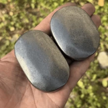Đá Shungite hình trái tim tự nhiên, đá quý được đánh bóng thủ công, đá bỏ túi bảo vệ khỏi bức xạ điện từ giúp giảm lo âu. - Xám - Xem 2