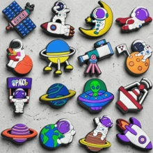 16件創意插畫太空探險系列太空人月球衛星主題洞洞鞋飾品 PVC 膠水戶外休閒鞋裝飾禮物 - 彩色 - 查看 6