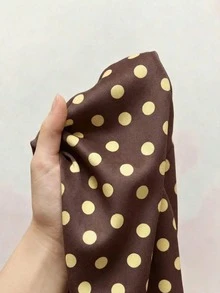 Đầm nữ chấm bi thanh lịch, giản dị, gợi cảm, hở vai, thiết kế bất đối xứng, không tay, xếp ly, ôm sát, cổ yếm, buộc dây, thời trang; Đầm ngắn vải lụa tơ tằm, đầm ngắn mùa xuân hè mới cho nữ; Đầm chấm bi màu nâu; Thích hợp cho các buổi tụ họp, tiệc tùng, hẹn hò, đi biển, lễ tốt nghiệp, đi làm, kỳ nghỉ, quà sinh nhật, trang phục ngày của mẹ. - Rỉ Nâu - Xem 5