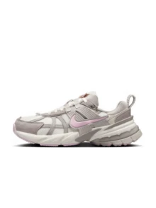 NIKE V2K Run 女款千禧復古慢跑鞋 粉色與灰色柔和配色 都市時尚穿搭 HV5997-161 - 灰粉紅色 - 查看 1