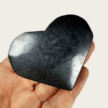 Đá Shungite hình trái tim tự nhiên, đá quý được đánh bóng thủ công, đá bỏ túi bảo vệ khỏi bức xạ điện từ giúp giảm lo âu. - Xám - Xem 6