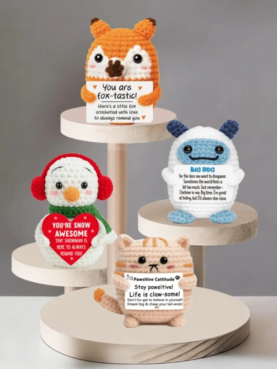 Hand-Crocheted Desk Decorations: Whimsical Sci-Fi Figures, Animal And Plant-Themed Dolls, And Cute Cartoon Designs-A Heartwarming, Handcrafted Gift That Brings Joy And Positivity. These Make Excellent Birthday Gifts For Close Friends, Girlfriends, Or Sisters, Or As Small Tokens Of Friendship