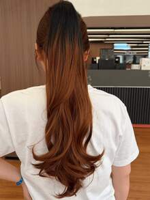 WaveTrip Summer Vacation Style Women's Clothing, 24-Inch Ombre Wavy Clip-In Heat Resistant Synthetic Hair Extensions, Suitable For Women And Girls For Party And Daily Use - Brown Ombre - View 2