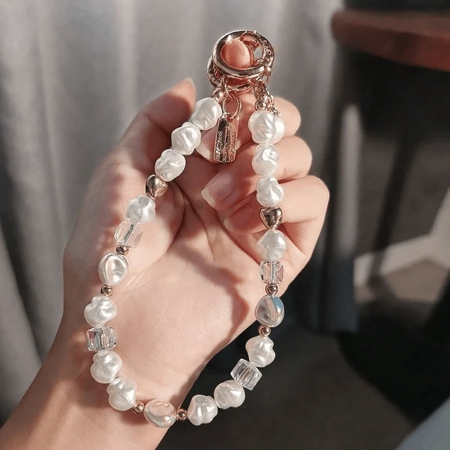 Creative Pearl Phone Lanyard For Women, Handmade Beaded Chain Fashion Wrist Strap Phone Charm Bracelet