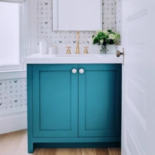 1 Roll Self-Adhesive Wallpaper, PVC Material Sticker, Blue Matte Frosted Pattern Wallpaper, Waterproof And Stain-Resistant, Easy To Install And Removable, Suitable For Kitchen Cabinets, Dining Tables, Drawers, Furniture Renovation, Bedroom, Living Room, Dorm Wall Decoration, Easy To Clean And Cut To Size - Blue - View 6