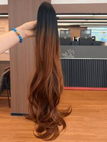 WaveTrip Summer Vacation Style Women's Clothing, 24-Inch Ombre Wavy Clip-In Heat Resistant Synthetic Hair Extensions, Suitable For Women And Girls For Party And Daily Use - Brown Ombre - View 3