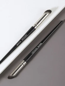 Black Handle Concealer Brush, Glossy Handle Makeup Brush, Shedding-Free And Stain-Free, Multi-Functional Detail And Contouring Brush, Fingertip, Shaping Concealer Brush Designed Specifically For Covering Eye Bags, Can Also Be Used As Lip Brush Or Foundation Brush, Makeup Tool - Multicolor - View 9