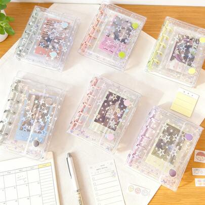 Bộ 1 album ảnh mini A7 họa tiết bầu trời sao dễ thương: Album 6 vòng bằng nhựa PVC trong suốt nhiều màu sắc với bìa họa tiết bầu trời sao hologram, thích hợp đựng thẻ ảnh K-Pop, ảnh và sticker, hoàn hảo cho các bạn nữ tuổi teen, người yêu thích văn phòng phẩm, quà tặng mùa cưới và Ngày của Mẹ.