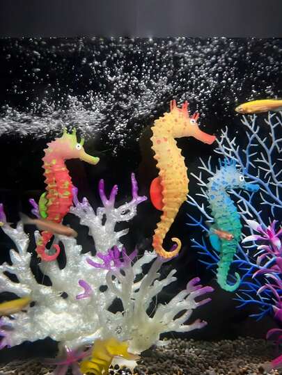 1pc/3pcs Luminous Silicone Seahorse Aquarium Decoration, Glow Effect Artificial Fish Tank Ornament With Vivid Color Texture, Durable Underwater Decor For Freshwater And Saltwater Tank Setup, Realistic Marine Animal Ornament For Aquarium Landscape Design And Fish Tank Styling, Decorative Glow Aquarium Accessories For Home Desk Fish Tank And Underwater Theme Display