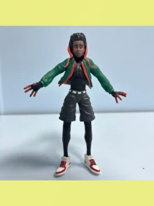 Marvel 【新品热销】海洋堂 Revoltech 迈尔斯·莫拉莱斯可动人偶玩具，收藏展示品，青少年收藏玩具，派对娱乐玩具，办公桌装饰，派对收藏装饰，生日礼物，适合多种场景！ - 彩色 - 查看 8