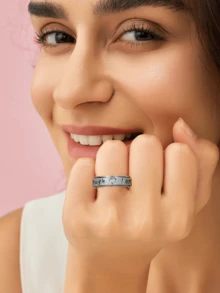 Anillo giratorio inspirador de acero inoxidable "Soy suficiente" - Joyería de uso diario elegante para todas las estaciones - Anillos personalizados para mujer - Ver 7