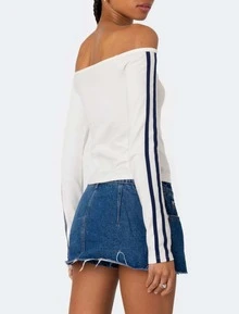 edikted Women Long Sleeve Off The Shoulder Tops Going Out 90'S Off Shoulder Long Sleeve T Shirt - White - View 3