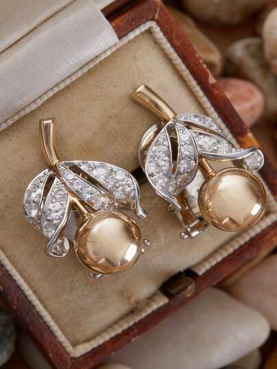 1 đôi khuyên tai kẹp thanh lịch, sang trọng dành cho nữ và bé gái, thiết kế Hàn Quốc, hình lá, đính đá Zirconia, trang sức dự tiệc cưới, quà tặng, phụ kiện cô dâu thẩm mỹ.