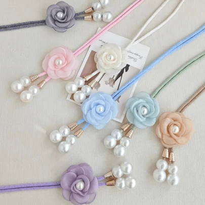 Bộ 2 móc buộc rèm hình hoa ngọc trai giả thanh lịch, vòng buộc rèm có thể điều chỉnh, trang trí nhà cửa tạo không gian ấm áp, móc buộc rèm hình hoa trà sang trọng, dây buộc rèm voan có thể điều chỉnh, vòng buộc rèm có thể điều chỉnh đính ngọc trai, phụ kiện rèm cửa, 1 bộ 2 chiếc (màu kem, đen, xanh nhạt, hồng nhạt)