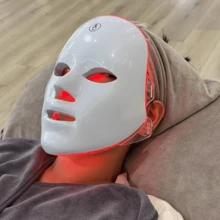 Red Light Therapy Face Mask For Facial Care, LED Facial Light Therapy, Infrared Face Mask, Suitable For Home, Work, Travel, Yoga, And As A Gift For Women. - 彩色 - 查看 7
