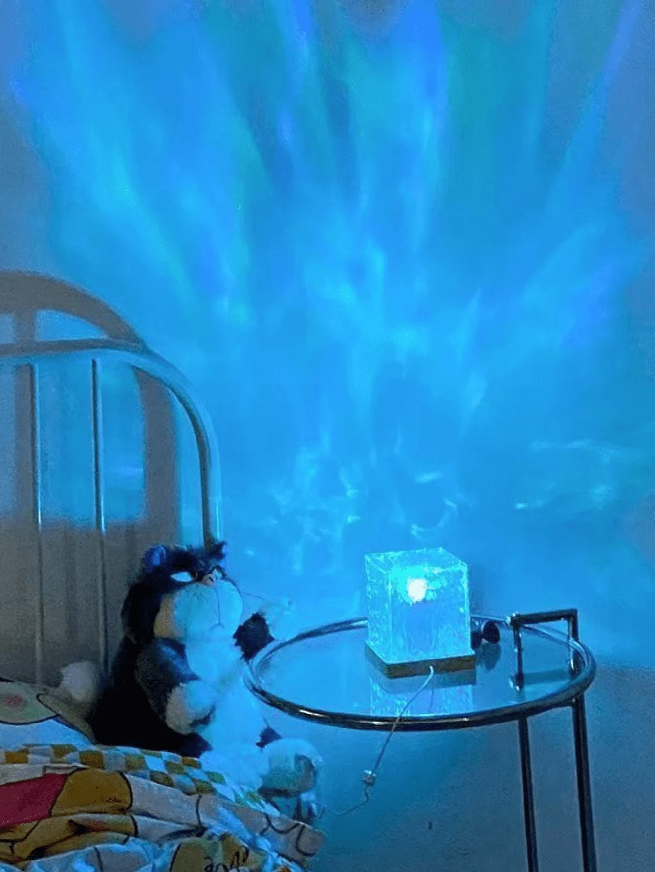 1 Stück farbenfrohe Aurora Wellen Effekt Projektionslampe, 16 Farben LED Licht, Touch/Fernbedienung, dimmbare Ambiente Beleuchtung, Glaskunst Dekorationslampe, LED Sternenhimmel Atmosphärenleuchte, kleine Leselampe, KTV Bühnen Atmosphärenleuchte, geeignet für Schlafzimmer, Wohnzimmer, Geschenk für Feiertage & Partys - Verschiedenfarbig - Übersicht 1
