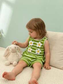 Baby Girl Summer 2-Piece Set: Sleeveless Striped Knit Top With Cute 3D Floral Decor And Ruffled Hem Striped Shorts, Soft & Breathable Fabric Suitable For Daily Wear, Outings - Hijau - View 11