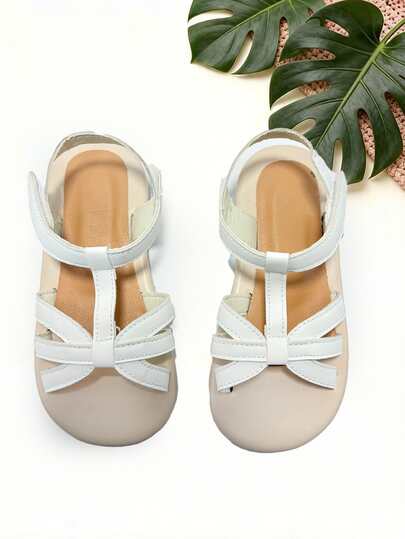 1 par de sandalias de moda para niños, sandalias planas beige para niñas, diseño de , suela suave antideslizante y resistente al desgaste, adecuadas para salidas de verano, banquetes, reuniones, fiestas, vacaciones y ocio