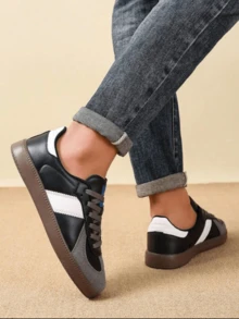 2025 Spring & Autumn Classic Black & White Casual Sneakers, Unisex Student Retro Shoes, Soft Sole Non-Slip Versatile Commuting - Black - View 5