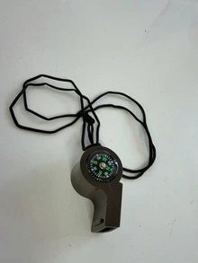 1pc Outdoor Sports Emergency Whistle, 2-In-1 Emergency Whistle With Compass, Multifunctional Survival Whistle With Strong Buoyancy And High Volume, Suitable For Sailing, Swimming, Canoeing, Water Rescue, Hiking, Camping And Other Outdoor Activities - Emergency Survival Whistle - View 14