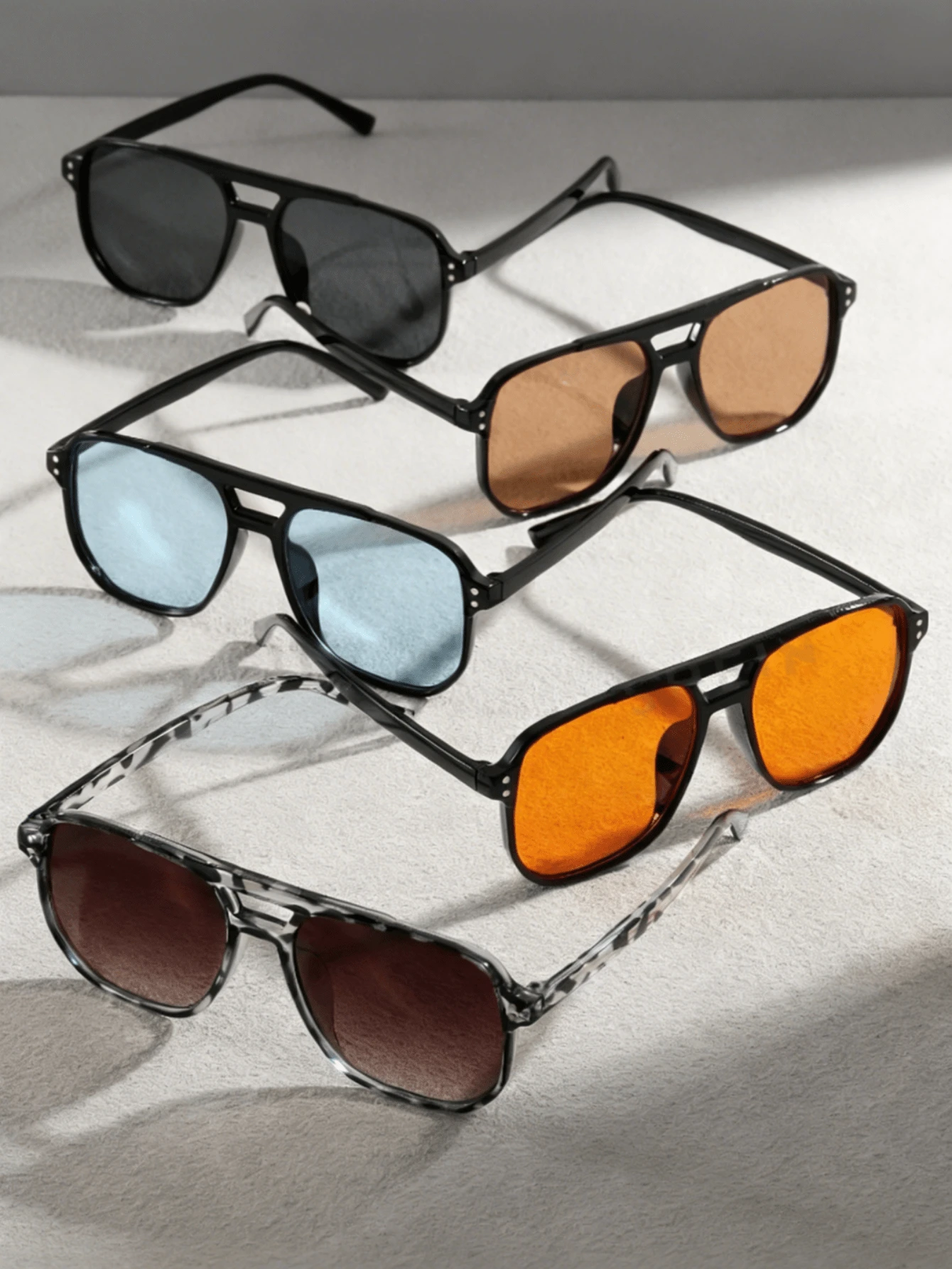 5 pares de clásicas y retro de moda casual para vacaciones de verano, unisex - Multicolor - Ver 1
