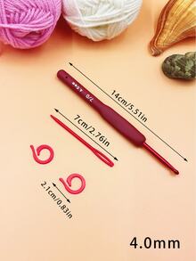 4pcs/Set Red Soft Handle Crochet Hook Set, 2.0mm-6.0mm Multi-Size Options, Non-Slip Comfortable Grip Crochet Hooks, Includes Yarn Needles And Stitch Markers, Suitable For DIY Knitting, Crocheting And Repair - Red Soft-handled Crochet Hook Set - View 11