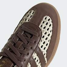 Adidas Samba OG Silver Metallic Cracked Leather Women's JR0035 | Retro Heritage Style, Timeless Silhouette - 棕色 - 查看 9