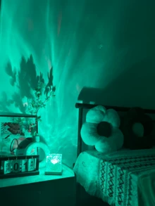 1pc 16-Color Aurora Wave Projection Lamp, With Touch/Remote Control, Glass Art Decor Lamp, LED Starry Sky Atmosphere Light, Small Book Light, KTV Stage Atmosphere Light, Suitable For Bedroom, Living Room, Holiday & Party Decoration, Gift - Multicolor - View 2