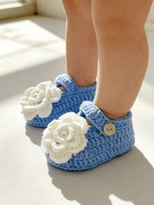 1 Pair Handmade Infant Booties, Green Crochet With White Flower Decor, Snap Closure - Baby Blue - View 6