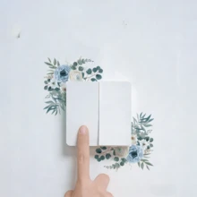 1/3/5件組極簡綠色植物葉片開關插座牆貼，開關裝飾貼紙，多款綠色植物設計，自黏式花卉圖案，易於貼附，適用於浴室、居家裝飾、廚房牆面裝飾 - 彩色 - 查看 5