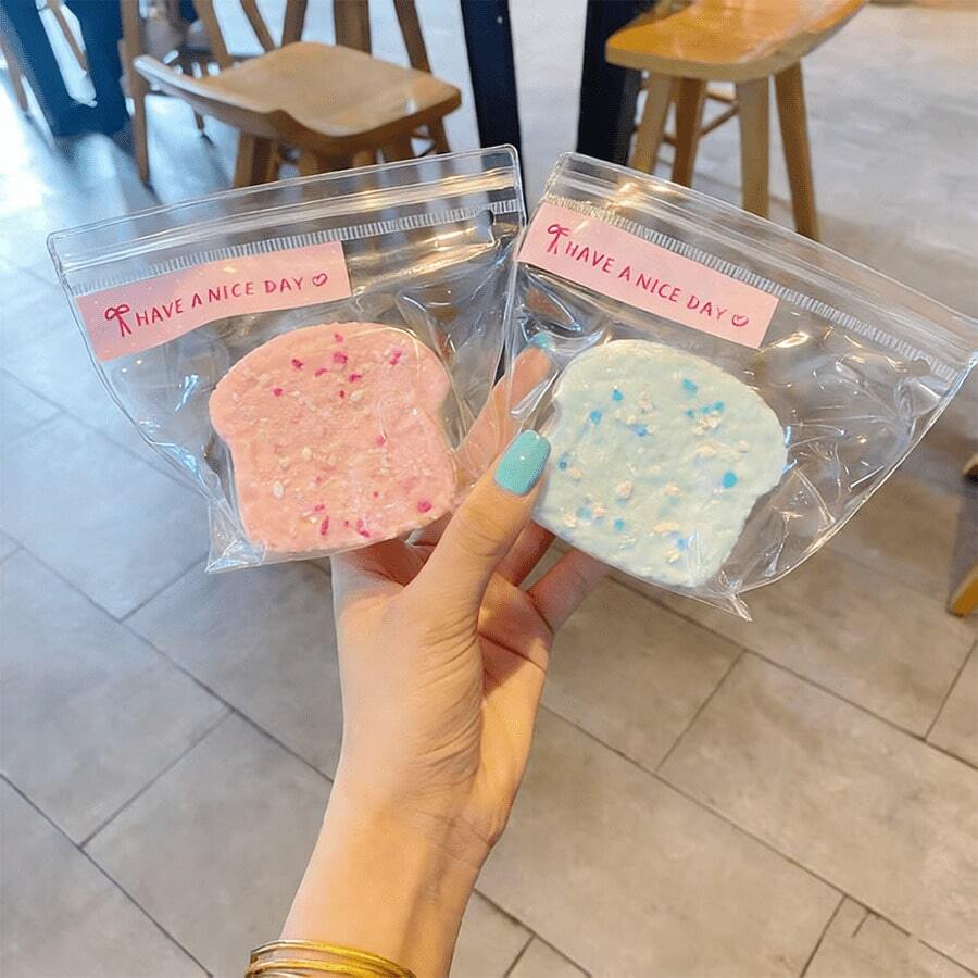 2026 Nuevo juguete antiestrés de apretón de pan tostado, juguete sensorial suave y espeso para apretar, regalo perfecto para cumpleaños/festividades