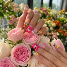 10pcs Handmade Short Duck Bill Press On Nails, Pink Jelly Base, 3D Lips Star Charms, Colorful Edge Design, Crystal Decorated Cute Statement Nails, For Party Vacation Photoshoot Daily Wear Gift For Women Girls Summer Easter - 粉色 - 查看 7