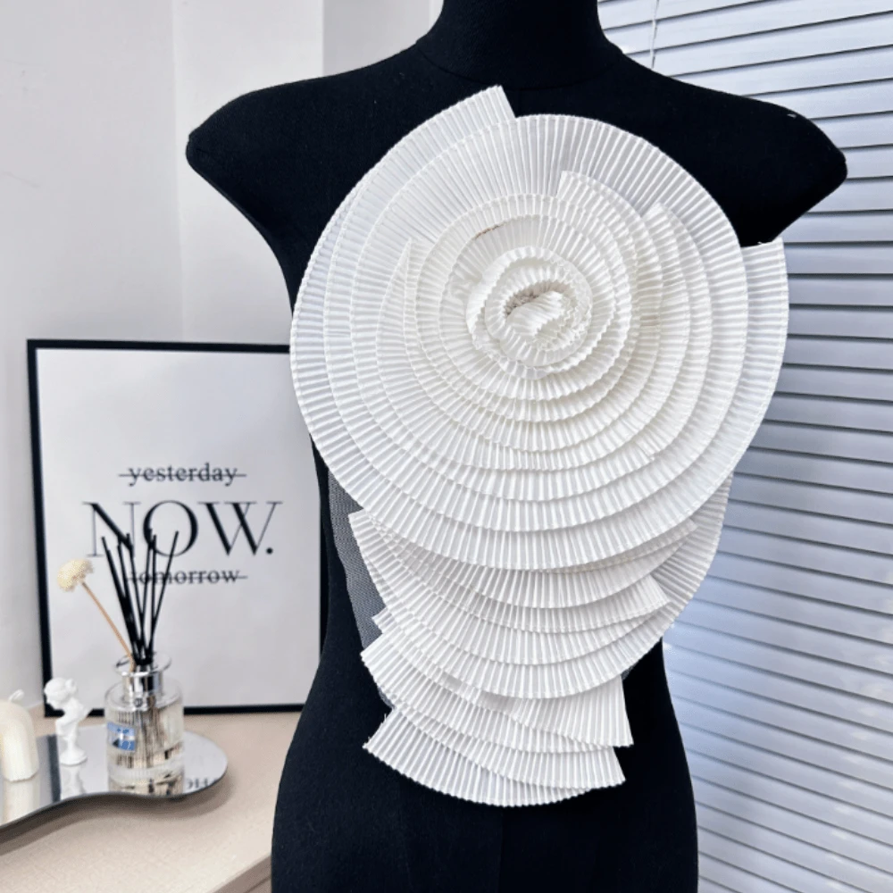 1 chiếc ghim cài áo hình hoa lớn nhiều màu sắc xếp ly (14.9 inch * 8.26 inch), ghim cài hoa 3D thời trang dành cho người có vóc dáng lớn, có thể tháo rời, chất liệu may vá, thích hợp để trang trí váy cưới DIY, đính kết váy dự tiệc, làm đồ thủ công. - A - Xem 1