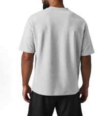 Alo Yoga Double Take Crew Neck Short-Sleeve T-Shirt | Ultra-Soft Signature Jersey | Breathable & Moisture-Wicking | Classic Relaxed Fit | Iconic Micro Logo Detail | The Perfect Everyday Layer - Xám - Xem 2