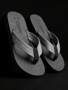 男士休闲人字拖，舒适透气平底凉鞋，必备沙滩度假鞋履 - 灰色 - 查看 2