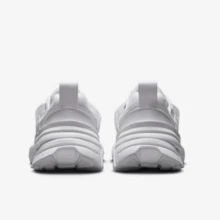 Giày chạy bộ nữ Nike V2K Series, đệm êm ái, trọng lượng nhẹ, độ bám tốt, hỗ trợ ổn định, kiểu dáng thể thao năng động, màu trắng tinh khiết, FD0736-113. Mẫu giày mới không thể thiếu - trắng - Xem 4