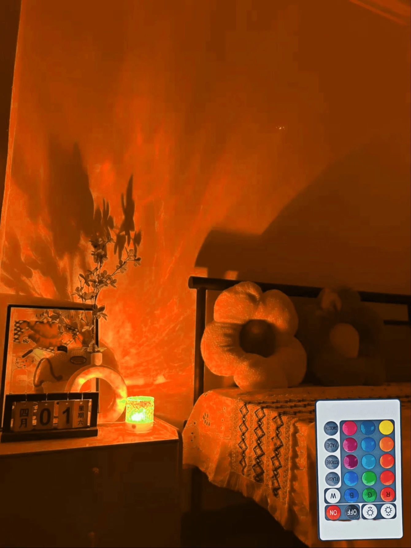 1pc Water Wave Projection Lamp, With Touch/Remote Control, 16 Dynamic Colors, USB Powered, Glass Art Decor Lamp, Suitable For Bedroom, Living Room, Office And Party Decoration | Perfect Gift For Teenagers | LED Projection Lamp - Multicolor - View 1